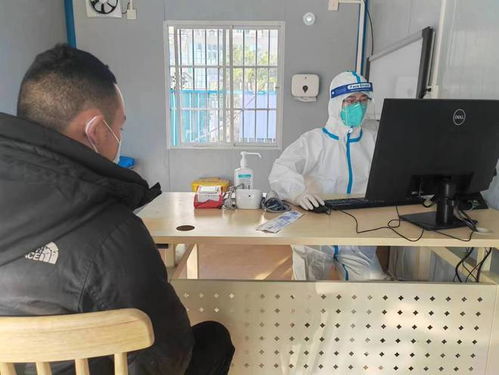 平樂骨傷科醫(yī)院總院區(qū)開設(shè)24小時發(fā)熱門診,可在線問診配藥