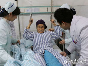婁底市骨傷醫(yī)院骨科精湛技術(shù)再創(chuàng)高齡老人手術(shù)奇跡