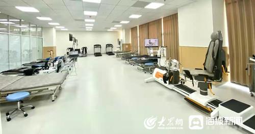 男子嚴重腦出血,臨沂老年醫(yī)院康復治療兩月促醒 植物人