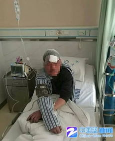 突發(fā) 浙江溫嶺福德隆鞋廠突發(fā)大火,多人困屋頂?shù)染仍? class=