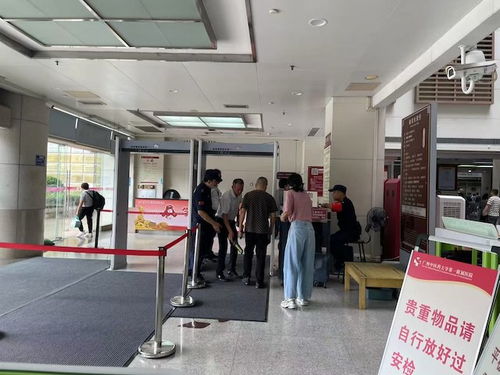 實地走訪骨科醫(yī)生遇襲醫(yī)院 已加強(qiáng)安保,知情人士透露相關(guān)細(xì)節(jié)